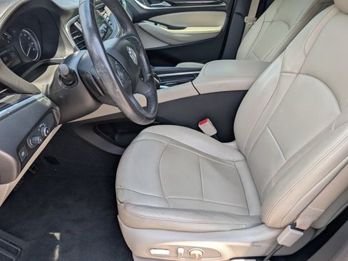 Used 2019 Buick Enclave Essence w/ Trailering Package, 5000 lbs. FWD image 9