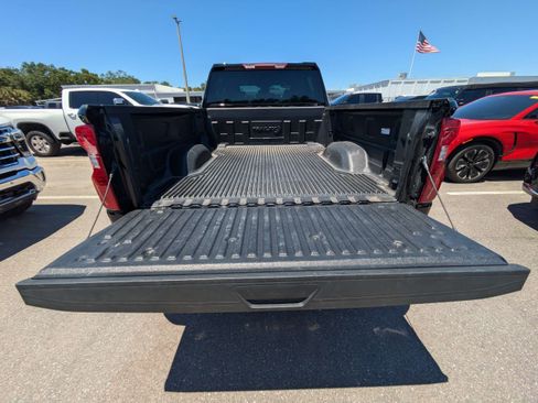 Used 2025 Chevrolet Silverado 2500 LT w/ Convenience Package AWD/4WD image 5