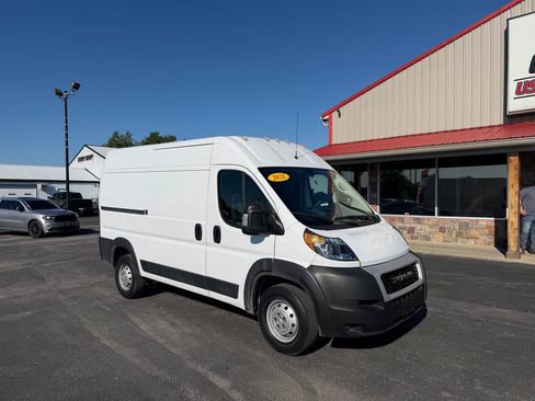Used 2021 RAM ProMaster 1500 FWD image 1