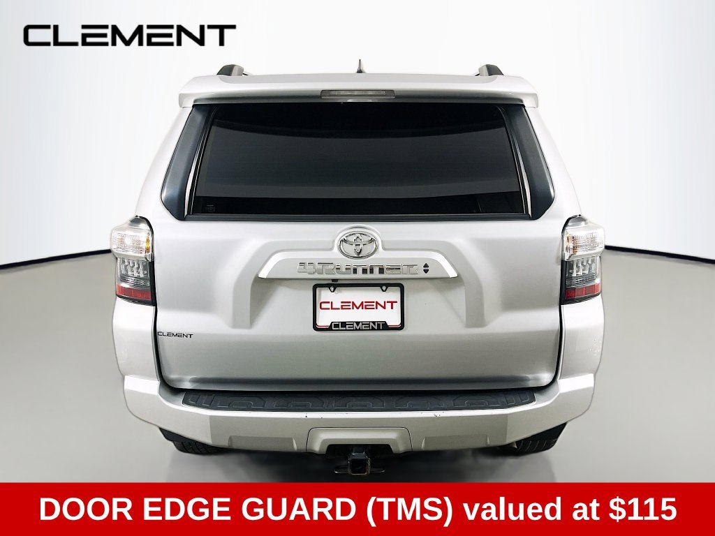 Used 2024 Toyota 4Runner SR5 Premium w/ Moonroof Package AWD/4WD image 8