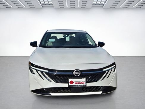 New 2026 Nissan Sentra SL w/ Floor Mat Package FWD image 2