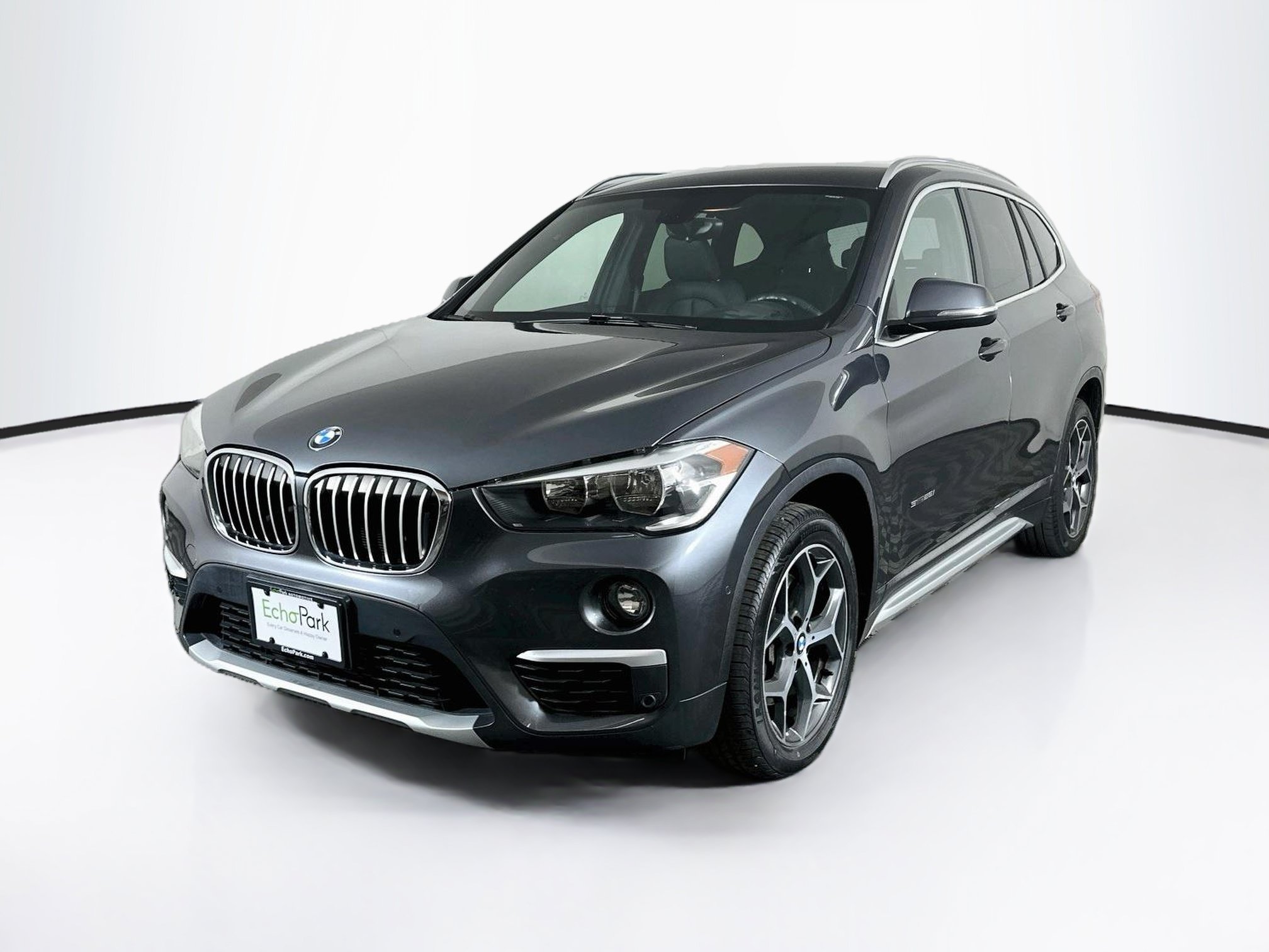 Used 2018 BMW X1 sDrive28i FWD image 3