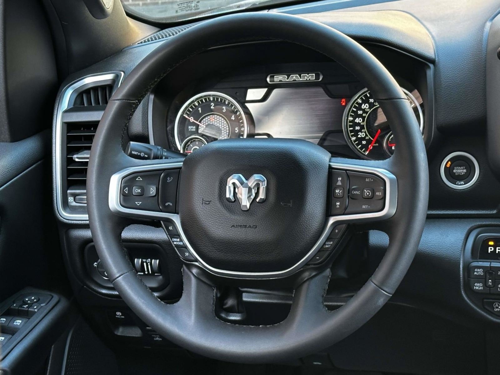 Used 2025 RAM 1500 Big Horn AWD/4WD image 19