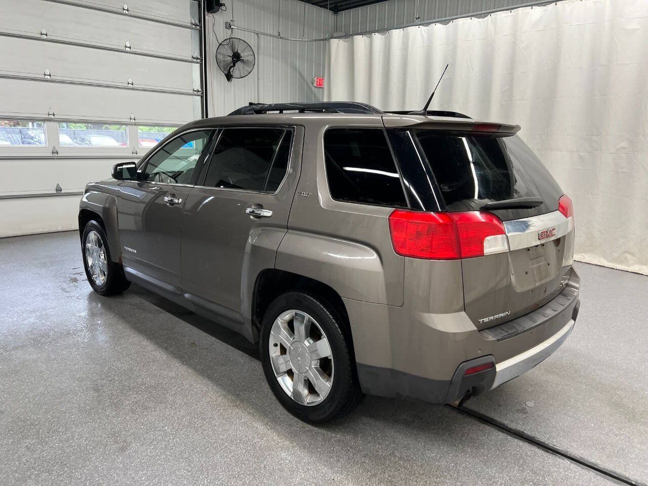 Used 2012 GMC Terrain SLT w/ Chrome and Technology Package AWD/4WD image 6