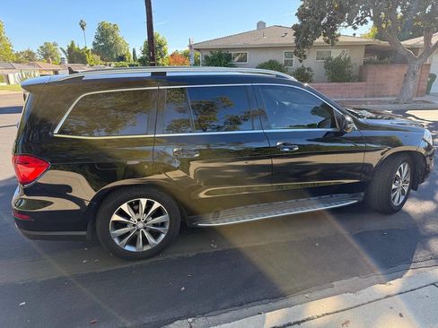 Used 2014 Mercedes-Benz GL 450 4MATIC w/ Lighting Package image 5