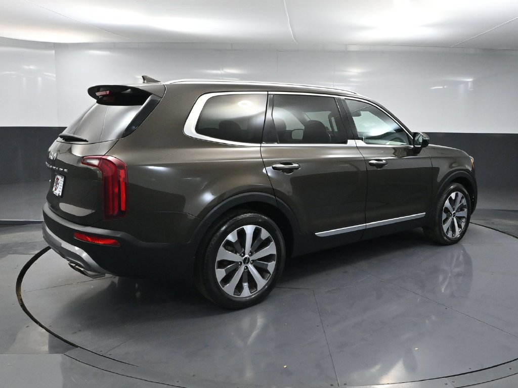 Used 2022 Kia Telluride SX AWD/4WD image 3