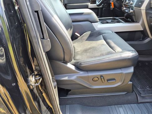 Used 2022 Ford F250 Lariat w/ Chrome Package AWD/4WD image 20