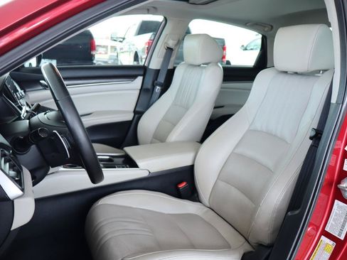 Used 2018 Honda Accord EX-L image 16