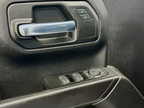 Used 2023 Chevrolet Silverado 1500 Custom w/ LPO, Dark Essentials Package image 15