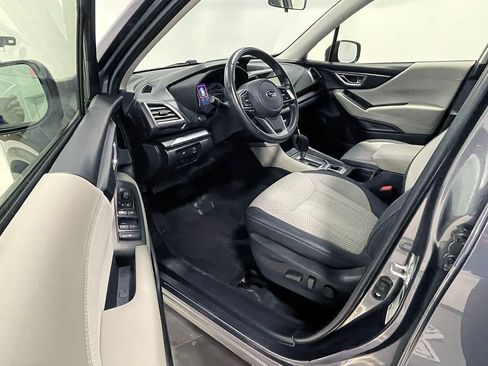 Used 2023 Subaru Forester Premium AWD/4WD image 19