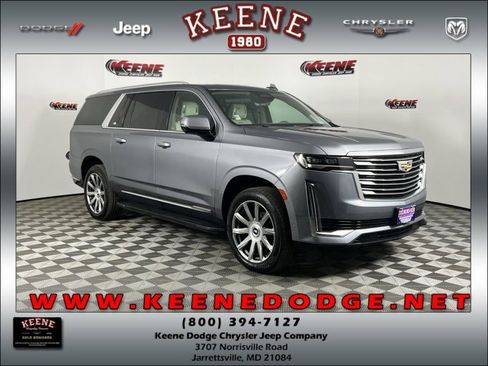 Used 2021 Cadillac Escalade ESV Premium Luxury Platinum image 1