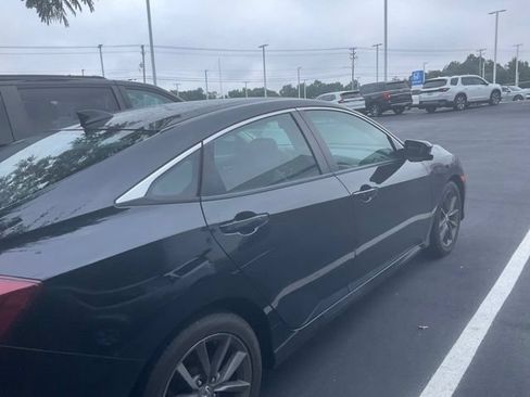 Used 2019 Honda Civic EX-L image 5