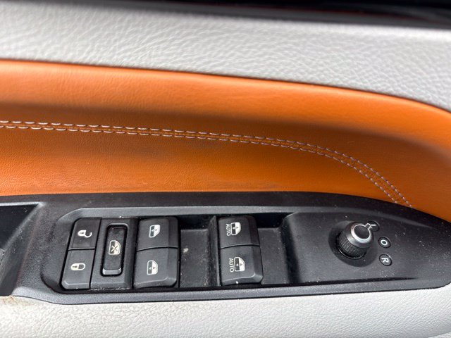 Used 2022 Jeep Compass Limited AWD/4WD image 19