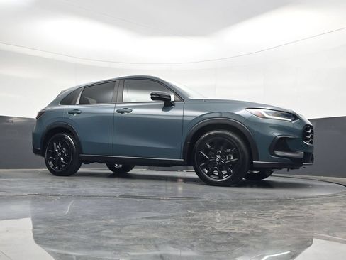 Used 2024 Honda HR-V Sport image 37