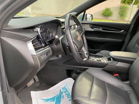 Used 2024 Cadillac XT6 Premium Luxury AWD/4WD image 35