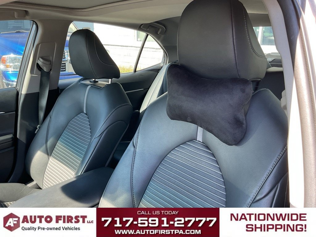 Used 2018 Toyota Camry SE w/ Audio Package FWD image 8