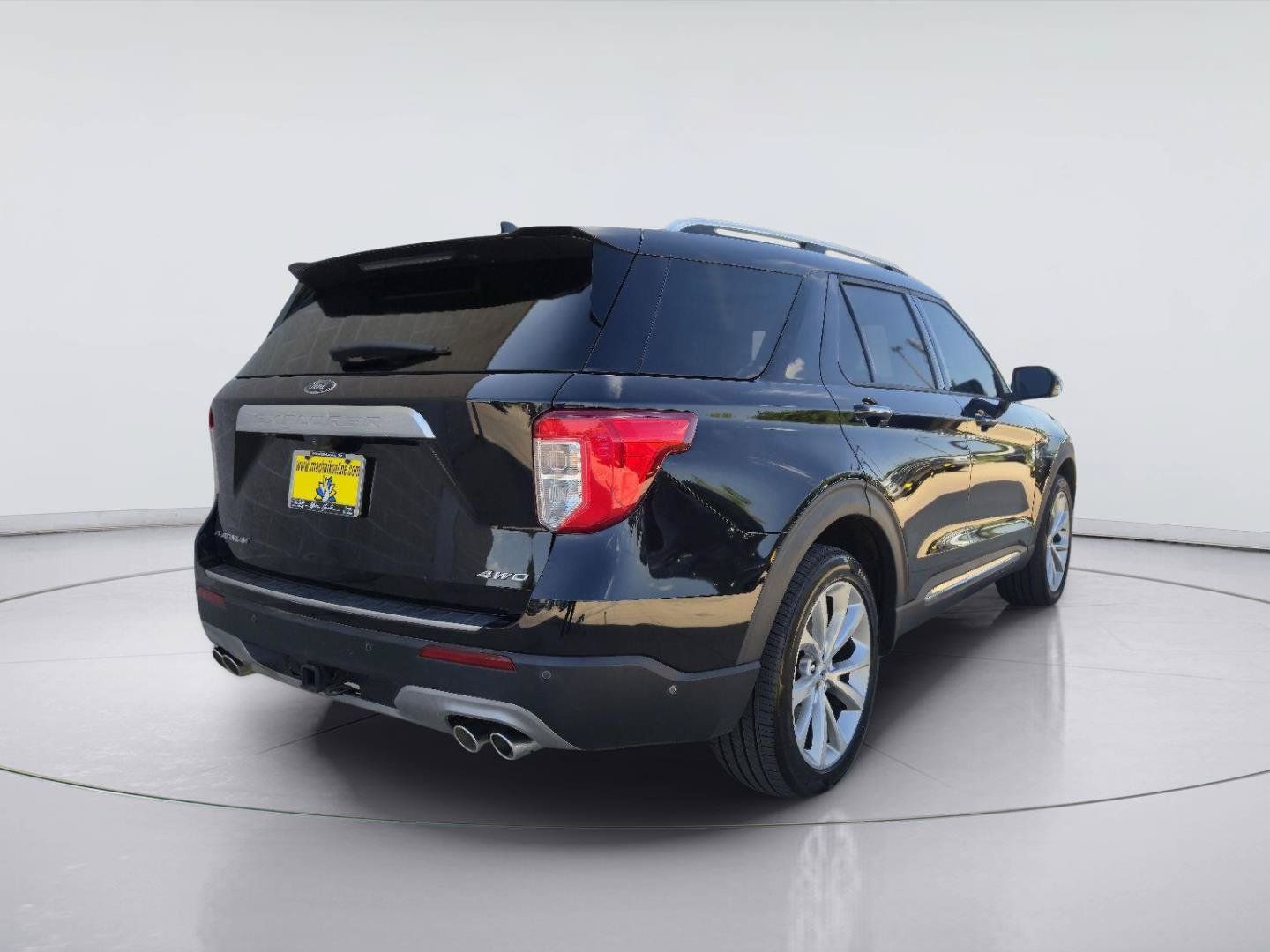 Used 2021 Ford Explorer Platinum w/ Equipment Group 601A AWD/4WD image 5