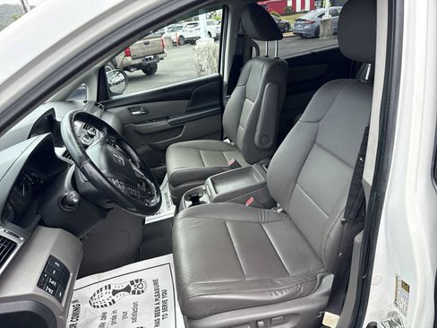 Used 2015 Honda Odyssey EX-L image 12