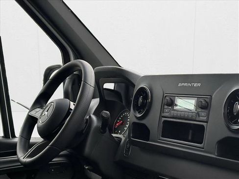 New 2025 Mercedes-Benz Sprinter 3500 image 24
