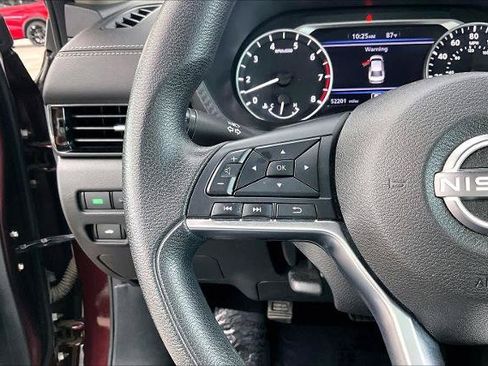 Certified 2024 Nissan Sentra SV FWD image 23