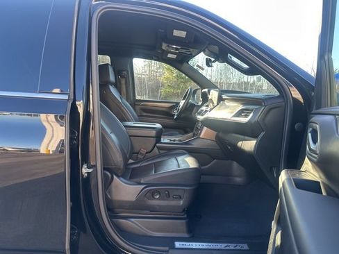 Used 2023 Chevrolet Tahoe High Country AWD/4WD image 12