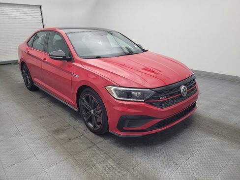 Used 2019 Volkswagen Jetta GLI image 13