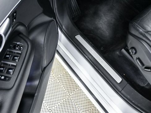 Used 2018 Volvo XC90 T6 Momentum w/ Convenience Package image 8