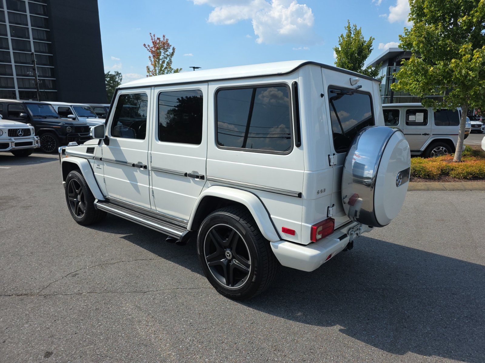 Used 2015 Mercedes-Benz G 63 AMG 4MATIC image 5