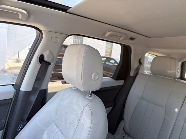 Used 2019 Land Rover Discovery Sport HSE AWD/4WD image 63