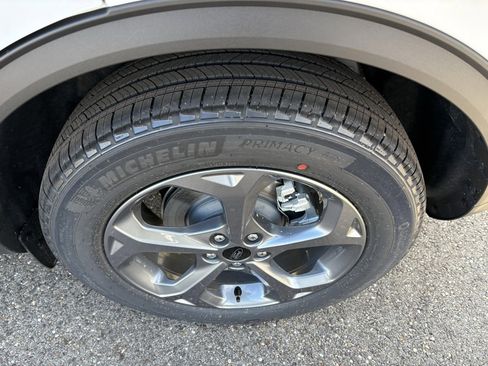 New 2026 Ford Escape ST-Line w/ Cold Weather Package image 14