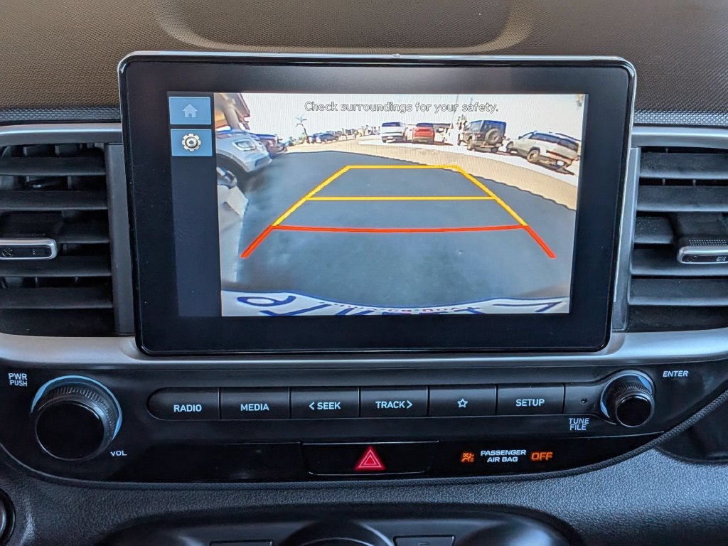 Used 2025 Hyundai Venue SEL FWD image 22