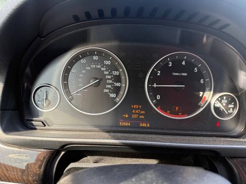 Used 2011 BMW 528i Sedan RWD image 20