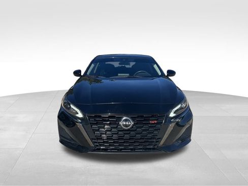 Used 2023 Nissan Altima 2.5 SR image 8