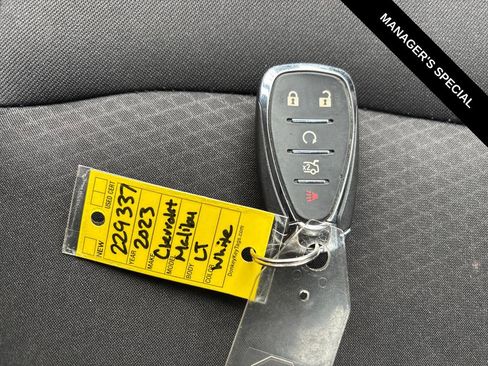 Used 2023 Chevrolet Malibu LT image 25