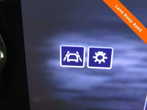 New 2026 Chevrolet Traverse RS AWD/4WD image 18