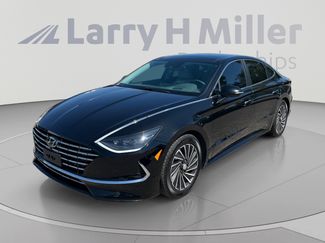 Used 2023 Hyundai Sonata Limited w/ Cargo Package FWD video 1
