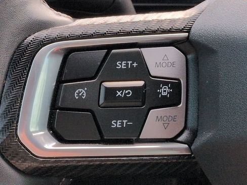 Certified 2025 Ford Mustang Coupe RWD image 22