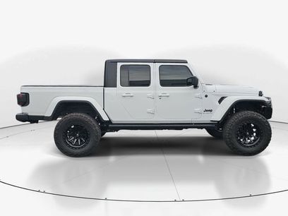 Used 2024 Jeep Gladiator Sport