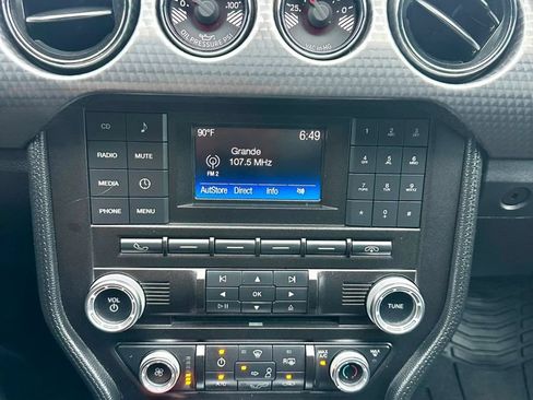 Used 2017 Ford Mustang GT w/ GT Performance Package RWD image 14