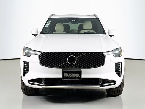 Certified 2026 Volvo XC90 B6 Plus w/ Protection Package Premier AWD/4WD image 2