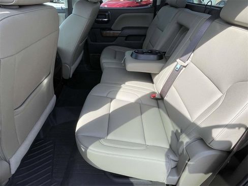 Used 2018 GMC Sierra 1500 SLT w/ SLT Premium Package image 14