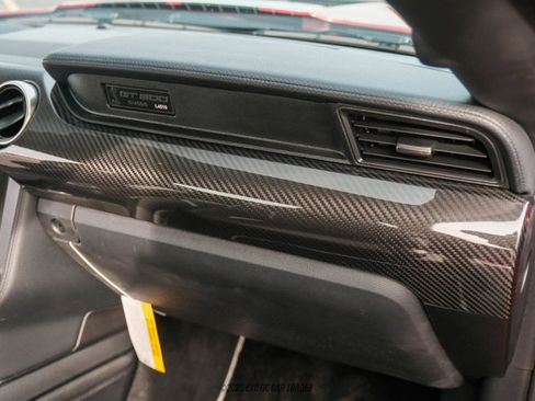 Used 2020 Ford Mustang Shelby GT500 w/ Carbon Fiber Track Pack image 44