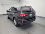 Used 2015 Kia Sorento LX image 5