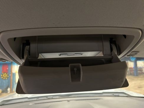 Used 2018 Chevrolet Silverado 1500 LT w/ All Star Edition image 27