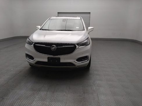 Used 2020 Buick Enclave Premium w/ Sun and Sites Package FWD image 15