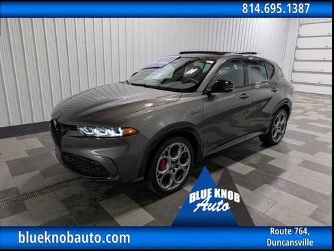 Used 2024 Alfa Romeo Tonale Veloce AWD/4WD image 1