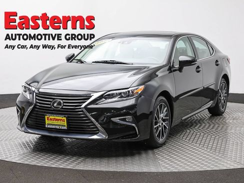 Used 2017 Lexus ES 350 w/ Navigation System Package FWD image 98