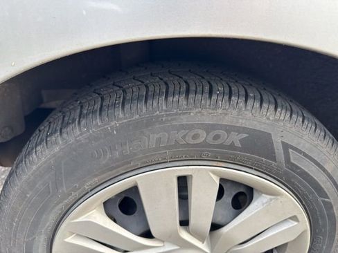 Used 2016 Honda Fit LX image 24