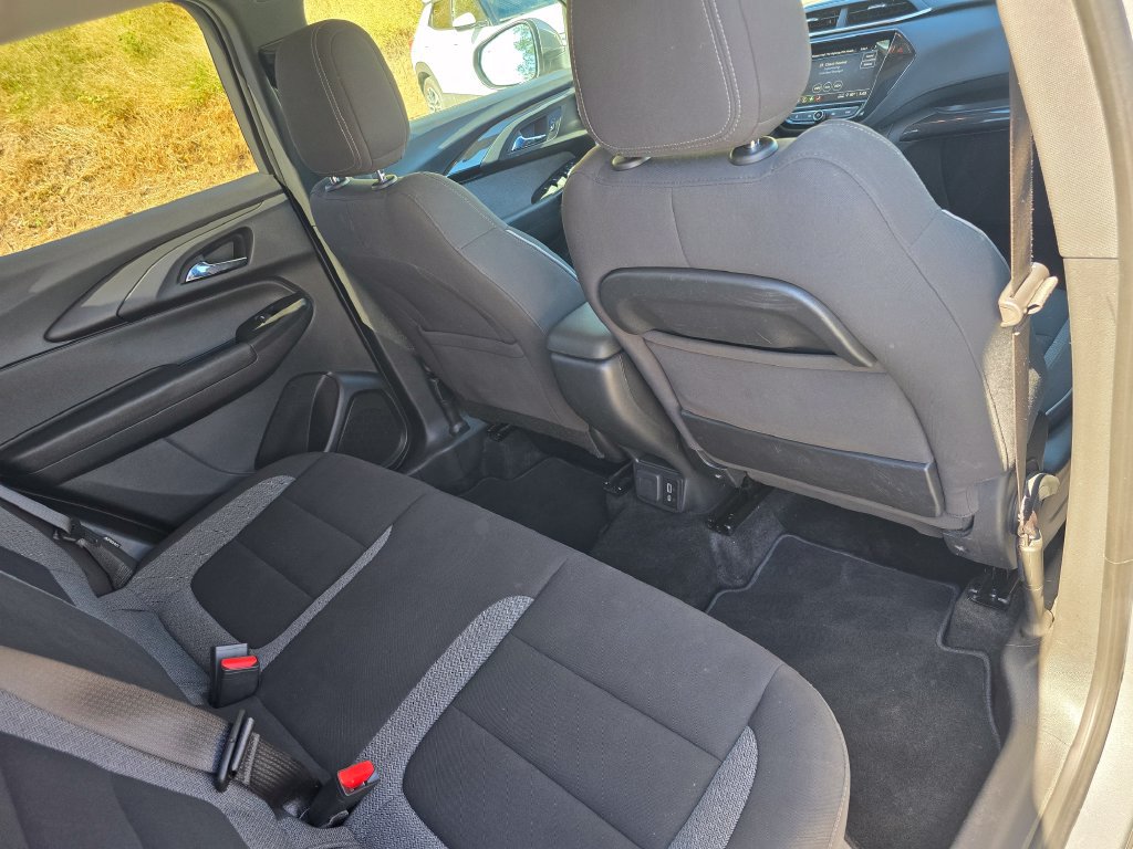 Used 2023 Chevrolet TrailBlazer LT w/ Convenience Package AWD/4WD image 26