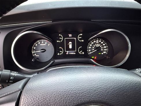 Used 2019 Toyota Sequoia SR5 image 15